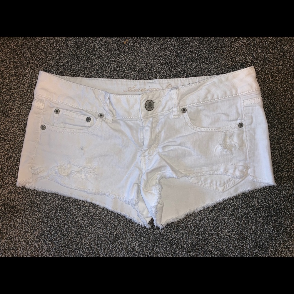 American eagle distressed shorts